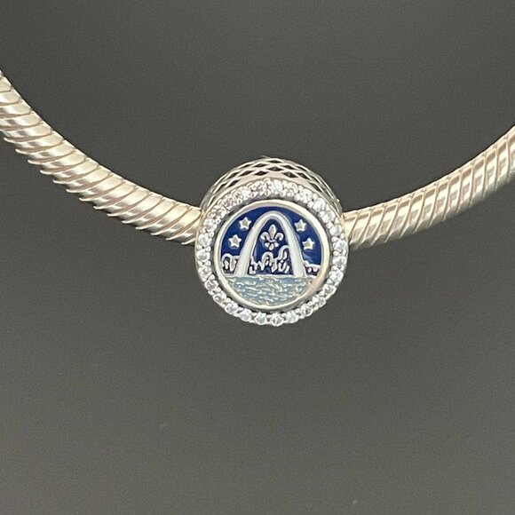 Pandora Saint Louis Gateway Arch Exclusive Charm - Picture 1 of 7